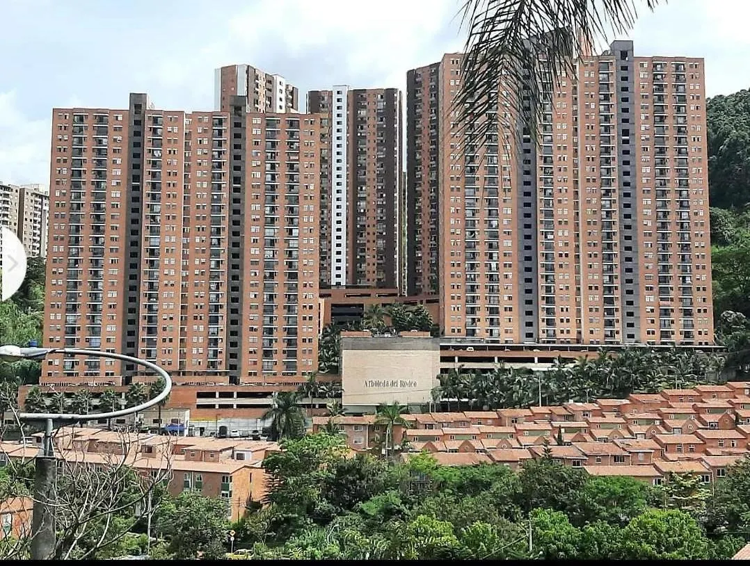 Habitacion Confortable 1 Persona Medellin 0*,  Colombia
